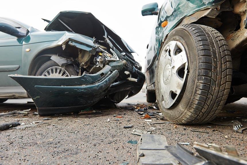 10 Things You Need to Do After a Car Accident - Featured Image