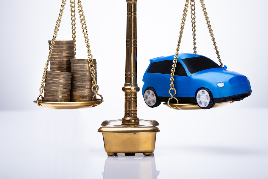 How to Compare Car Insurance Rates - Featured Image